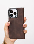 iphone 15 pro ravenna leather wallet phone case coffee brown 07