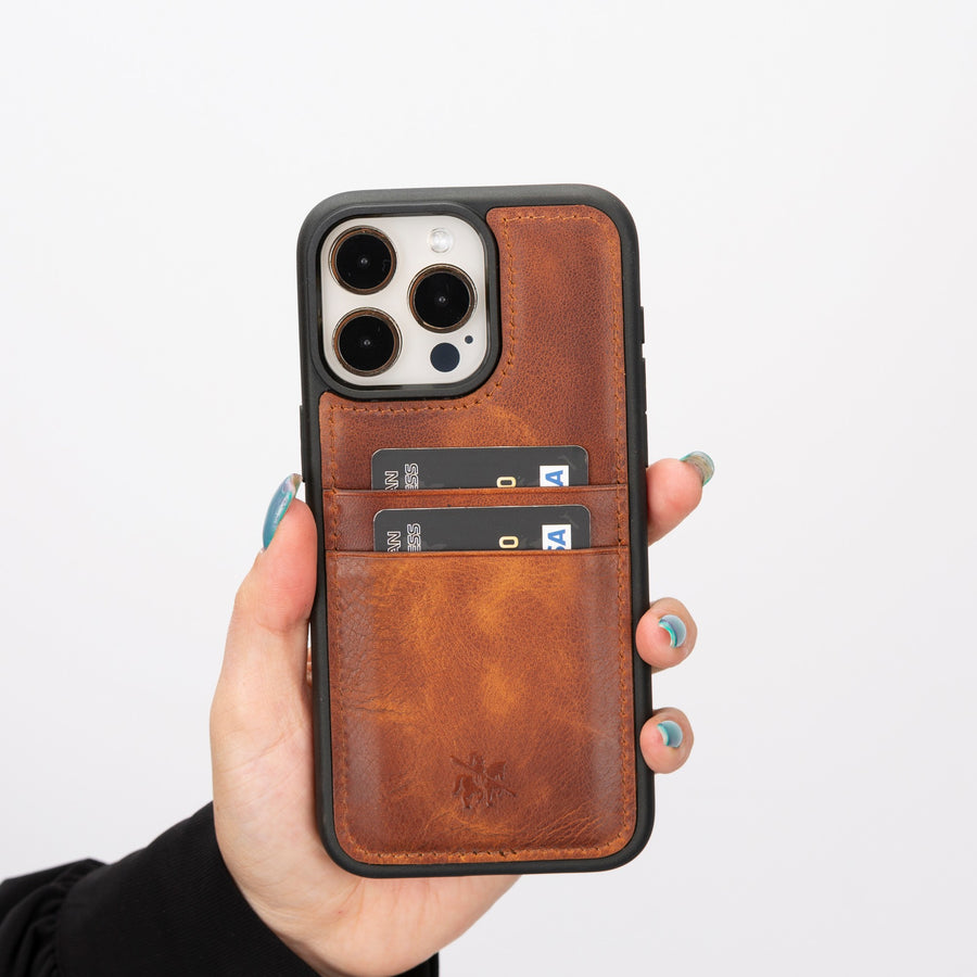 iphone 15 pro max capri leather phone case antique brown 08
