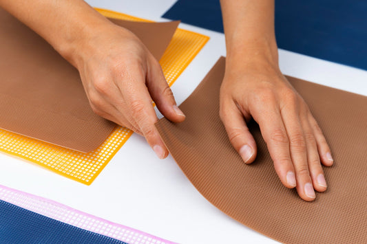 Leather vs. Silicone: Why a Premium Leather Case is the Best Choice for Your Smartphone