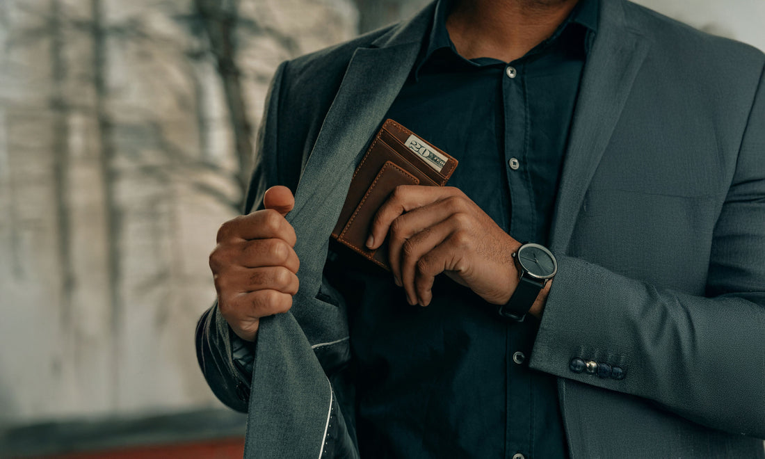 Why a Premium Leather Wallet is a Must-Have for Every Gentleman