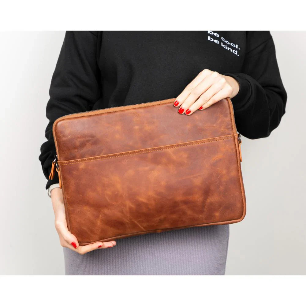 Discover Timeless Elegance with Venito Leather’s Premium Leather Bags