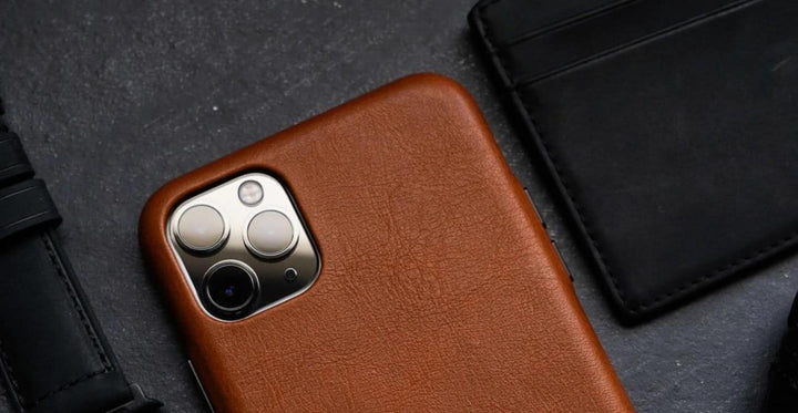 How to Maintain iPhone Leather Cases?