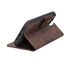 Funda tipo billetera de cuero desmontable con bloqueo RFID Ravenna para iPhone 14 Plus