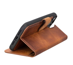 Funda tipo billetera de cuero desmontable con bloqueo RFID Ravenna para iPhone 14 Plus