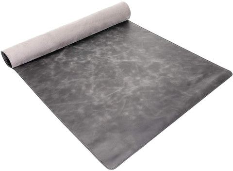 Venito Medium Leather Desk Mat