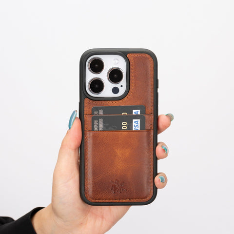 Funda tipo billetera de cuero Capri Snap On para iPhone 15 Pro