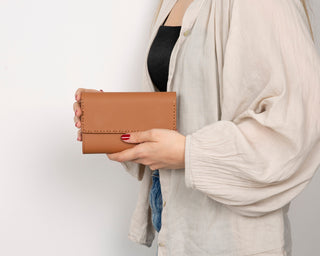 Linea Leather Women's Wallet
