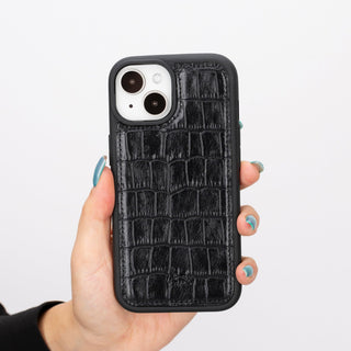 Lucca Snap On Leather Case for iPhone 15