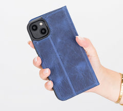 Funda tipo billetera de cuero desmontable con bloqueo RFID Ravenna para iPhone 14 Plus