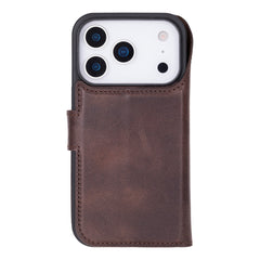 Funda tipo billetera de cuero desmontable con bloqueo RFID Ravenna para iPhone 15 Pro