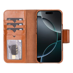 Funda tipo billetera de cuero desmontable con bloqueo RFID Ravenna para iPhone 15 Plus