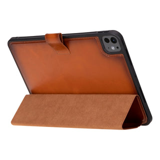 Pissa Leather iPad Pro 13" (2024) Case
