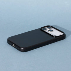Prestige iPhone 17 Pro Max Leather Case