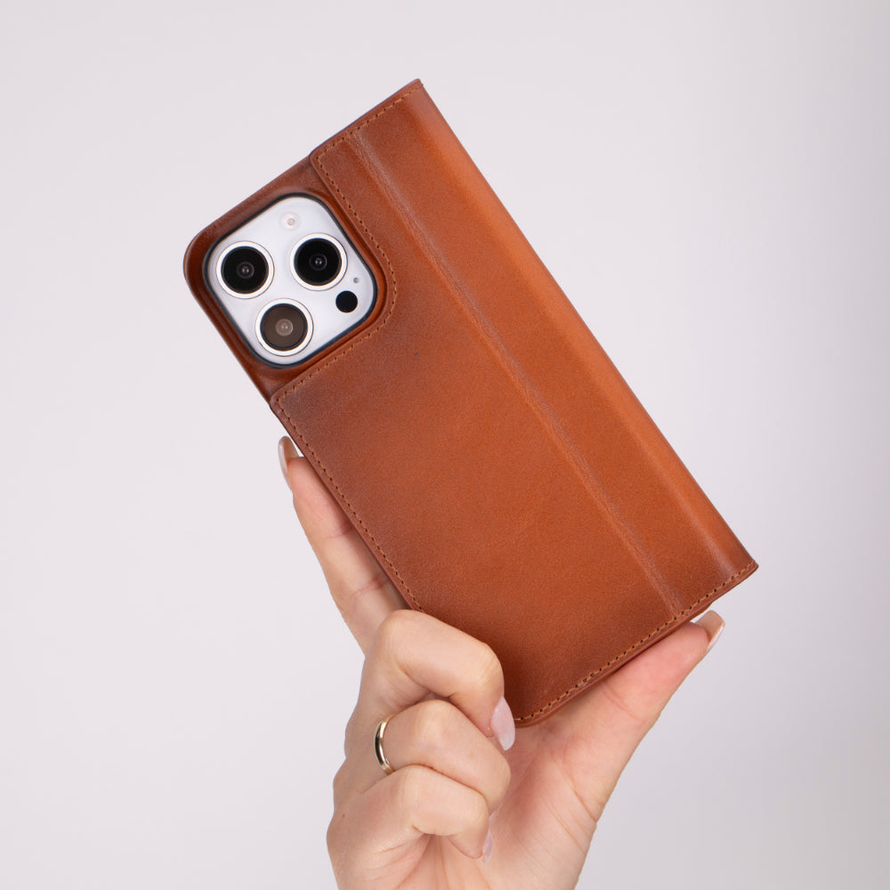 Sonat iPhone 16 Pro Max Leather Folio Case, Tan Sonat iPhone 16 Pro Max Leather Folio Case, Tan