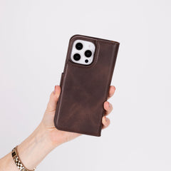 Funda tipo billetera de cuero con bloqueo RFID Florence para iPhone 15 Pro