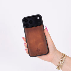 Funda de cuero Lucca Snap On para iPhone 15 Pro