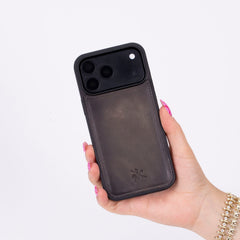 Funda de cuero Lucca Snap On para iPhone 15 Pro
