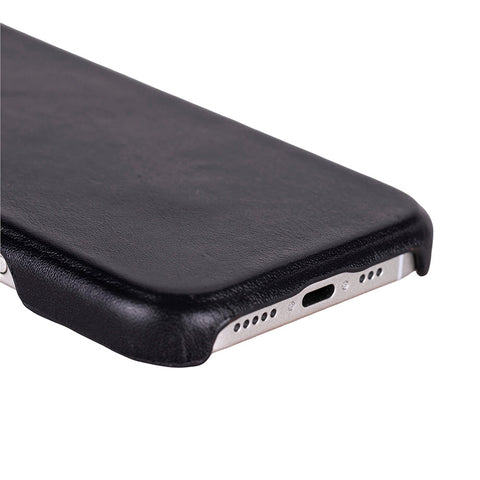 Ultimate Jacket Leather iPhone 17 Pro Case