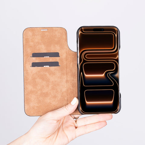 Sonat Leather iPhone 17 Pro Max Folio Case