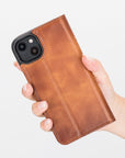 Funda tipo billetera de cuero desmontable con bloqueo RFID Ravenna para iPhone 14 Plus