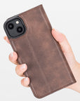 Funda tipo billetera de cuero desmontable con bloqueo RFID Ravenna para iPhone 14 Plus